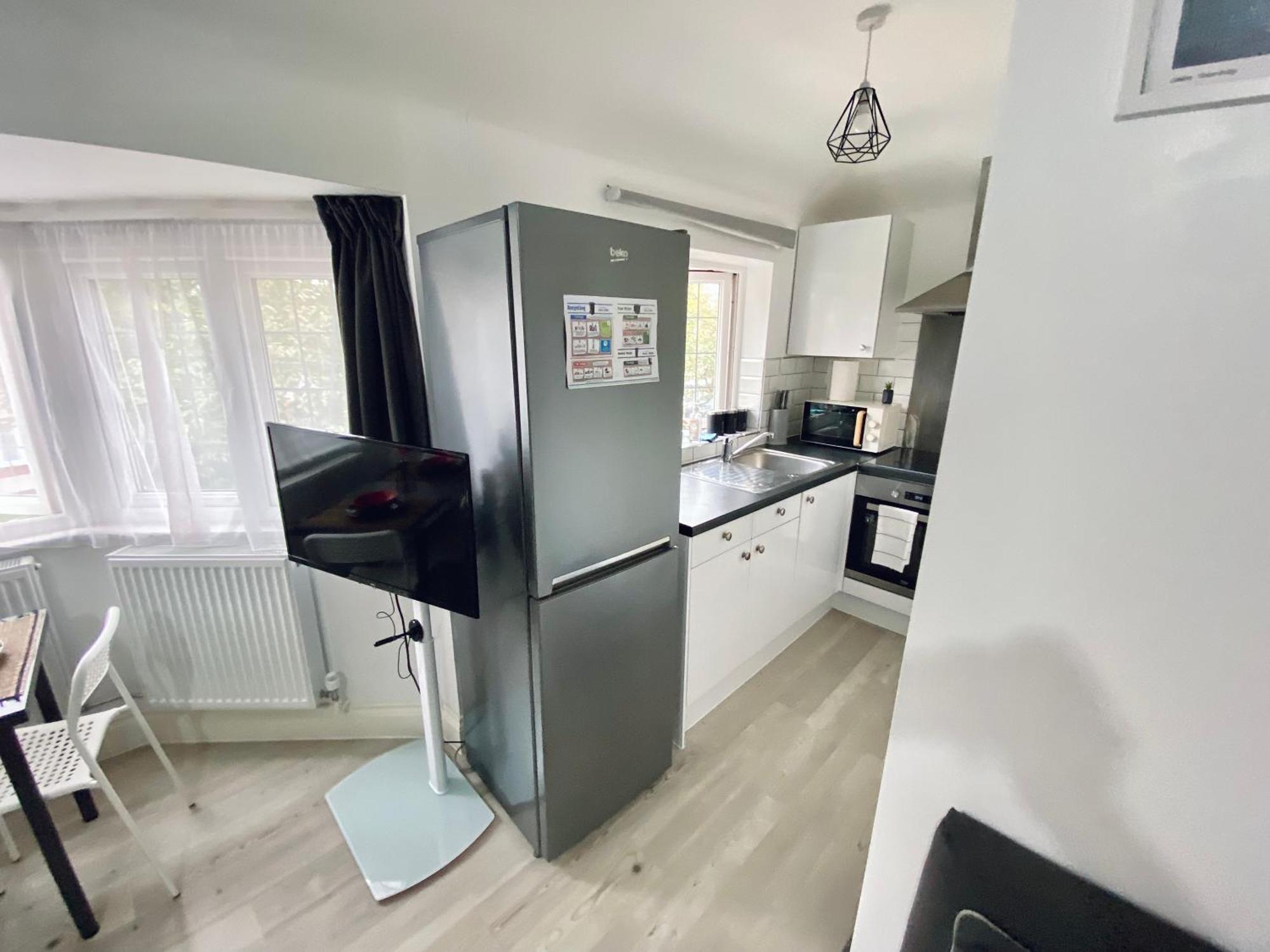 Charming Studio 30Min To Central London Bagian luar foto